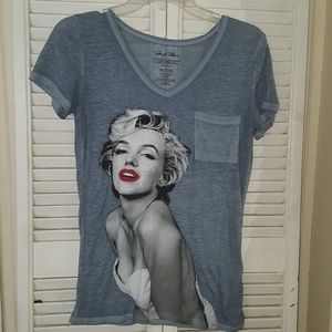 Marilyn Monroe burnout tee size 7 / 9